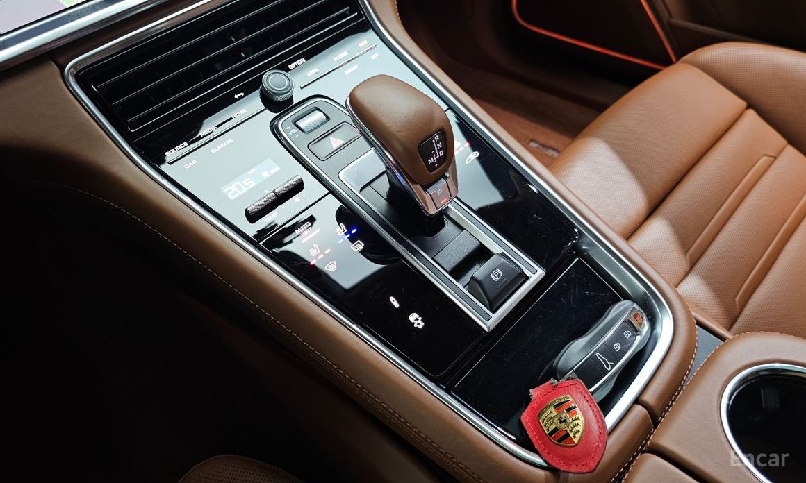2021 Porsche Panamera II Рестайлинг 4.0 GTS с пробегом 19 457 км