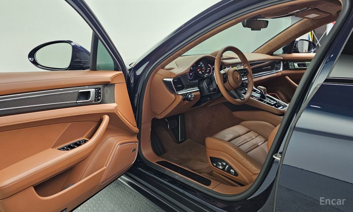 2021 Porsche Panamera II Рестайлинг 4.0 GTS с пробегом 19 457 км