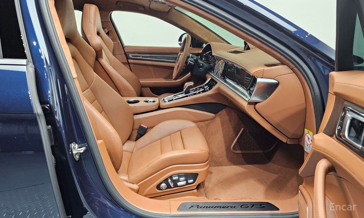 2021 Porsche Panamera II Рестайлинг 4.0 GTS с пробегом 19 457 км