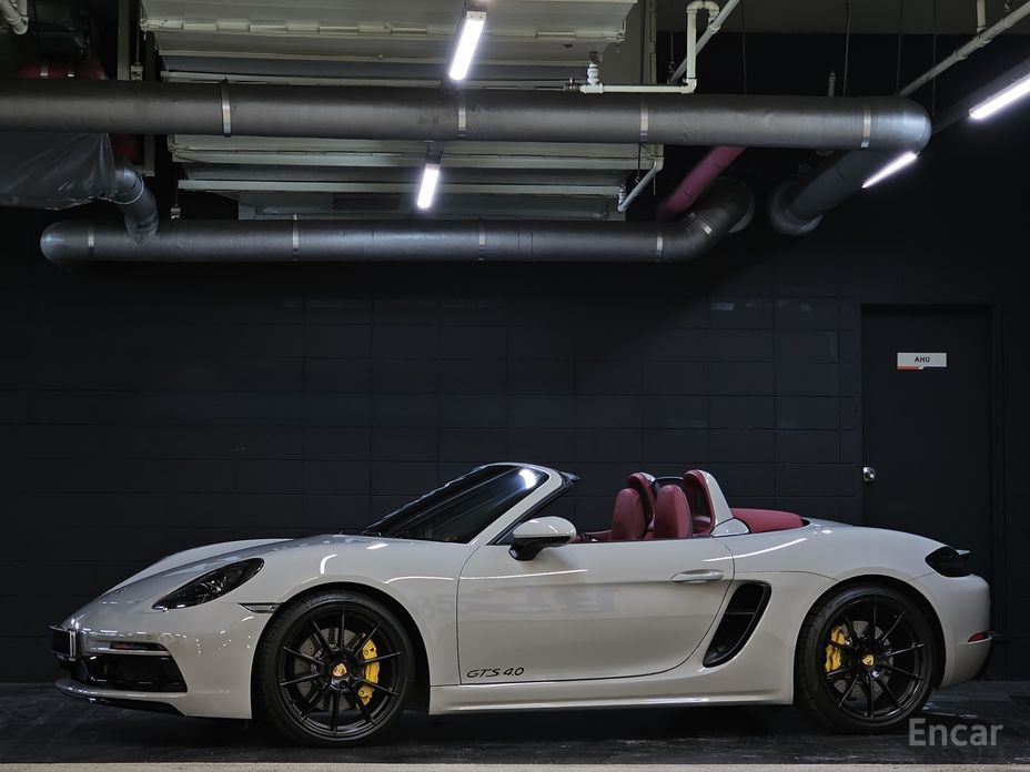 2023 Porsche 718 Spyder I (982) 4.0 GTS с пробегом 12 800 км