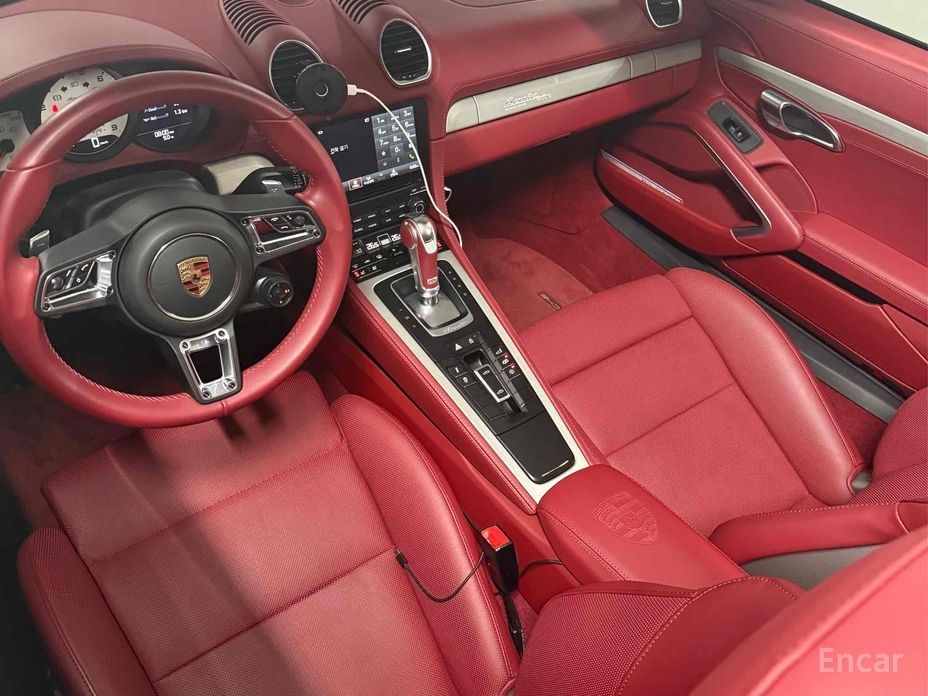 2021 Porsche 718 Spyder I (982) 4.0 25th Edition с пробегом 4 500 км
