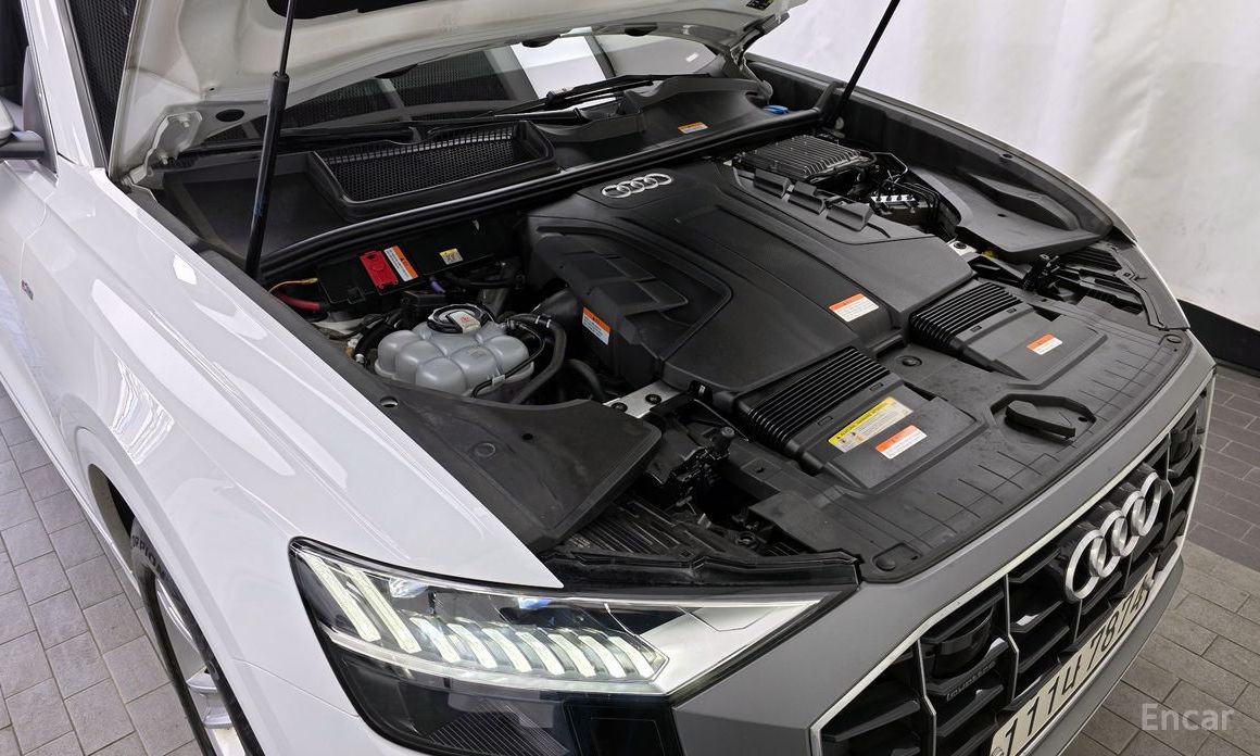 2020 Audi Q8 I (4M) 45 TDI Quattro Premium с пробегом 80 862 км
