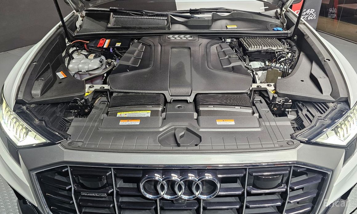 2021 Audi Q8 I (4M) 45 TDI Quattro Premium с пробегом 83 067 км