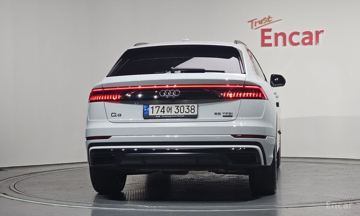 2022 Audi Q8 I (4M) 55 TFSI Quattro Premium с пробегом 69 486 км