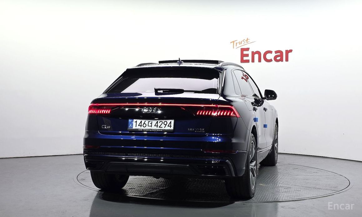 2022 Audi Q8 I (4M) 55 TFSI Quattro Premium с пробегом 50 906 км