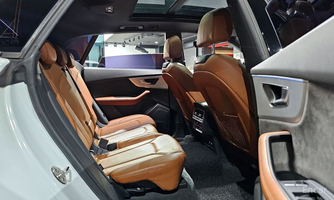 2021 Audi Q8 I (4M) 45 TDI Quattro Premium с пробегом 83 067 км