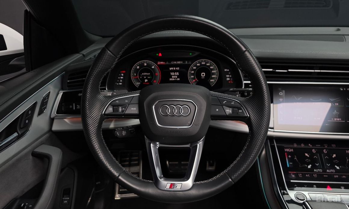 2022 Audi Q8 I (4M) 50 TDI Quattro Premium с пробегом 69 698 км