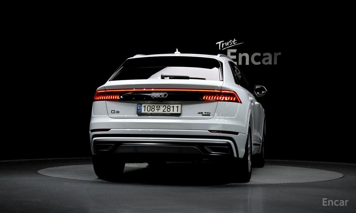2021 Audi Q8 I (4M) 45 TDI Quattro Premium с пробегом 58 430 км