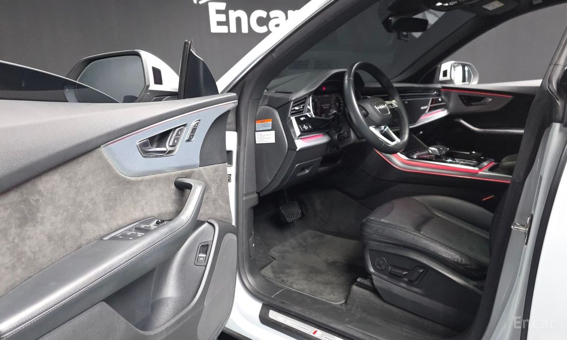 2021 Audi Q8 I (4M) 45 TDI Quattro Premium с пробегом 58 430 км