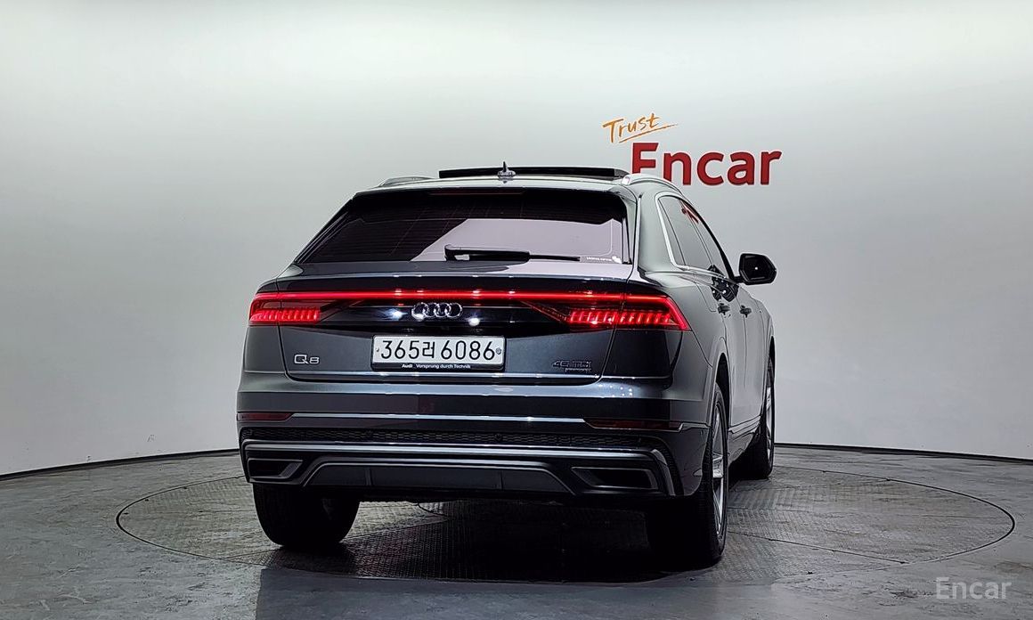 2020 Audi Q8 I (4M) 45 TDI Quattro Premium с пробегом 50 049 км