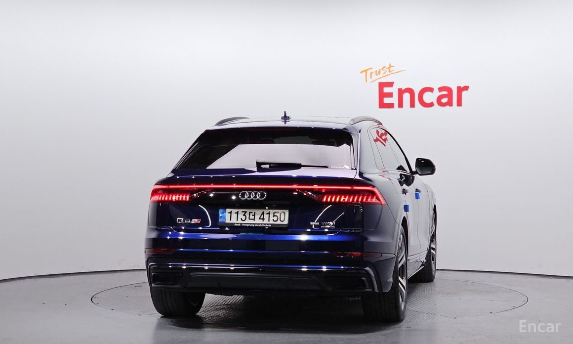 2023 Audi Q8 I (4M) 55 TFSI Quattro Premium с пробегом 43 383 км