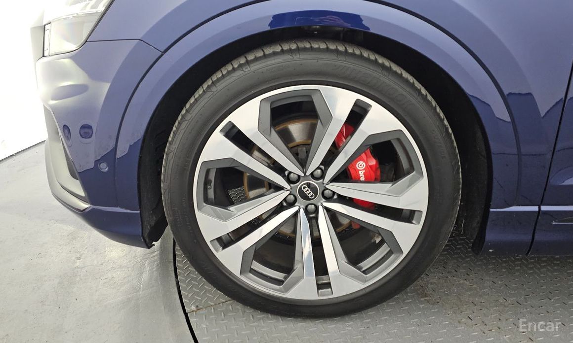 2023 Audi Q8 I (4M) 55 TFSI Quattro Premium с пробегом 43 383 км