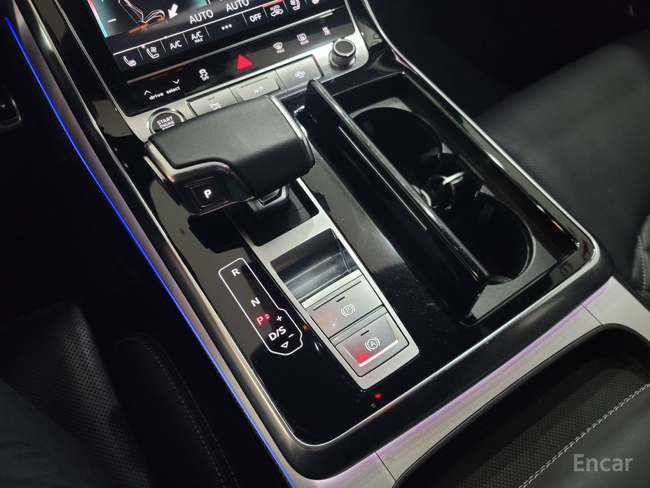 2021 Audi Q8 I (4M) 50 TDI Quattro Premium с пробегом 51 499 км