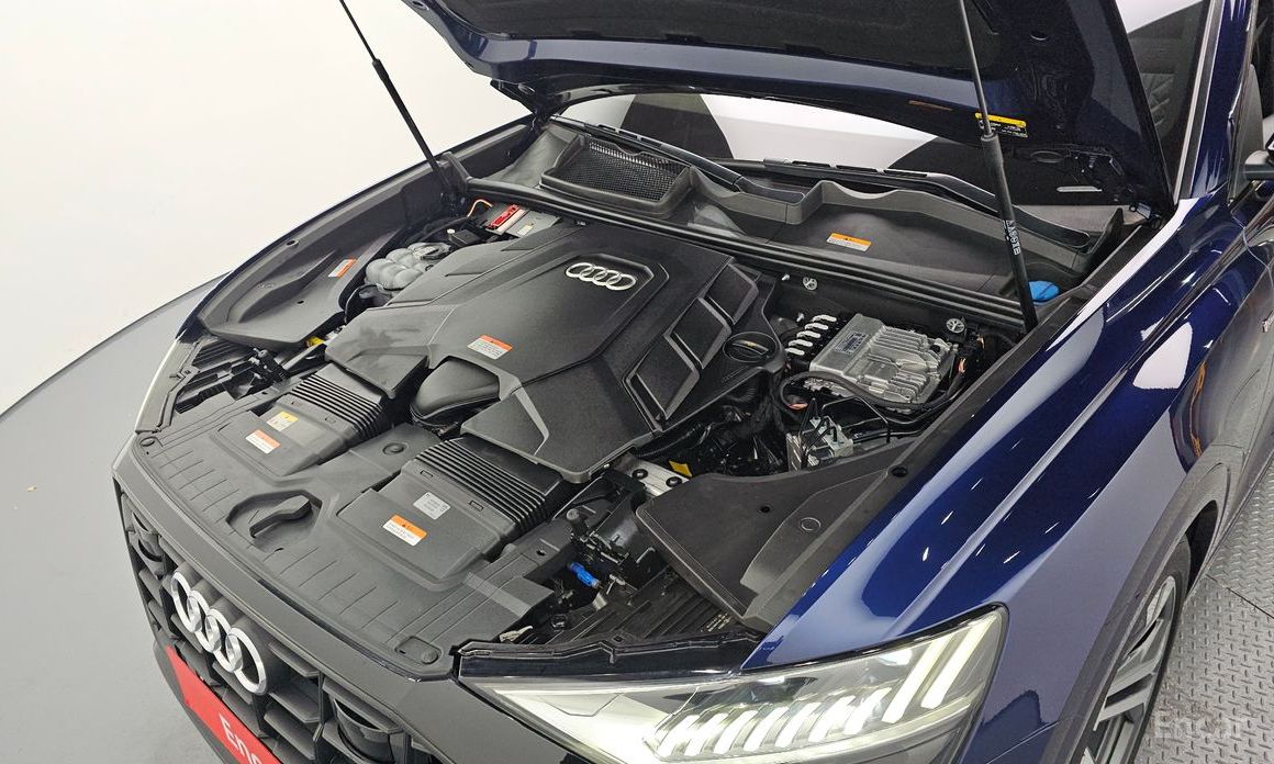 2023 Audi Q8 I (4M) 55 TFSI Quattro Premium с пробегом 43 383 км