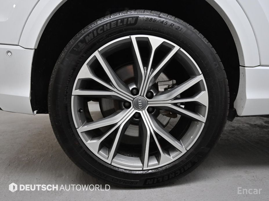 2020 Audi Q8 I (4M) 50 TDI Quattro Premium с пробегом 74 131 км
