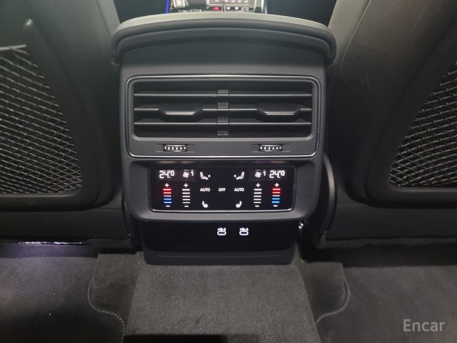 2021 Audi Q8 I (4M) 50 TDI Quattro Premium с пробегом 51 499 км
