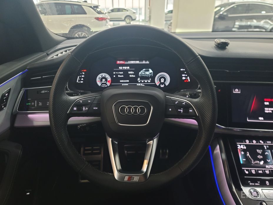 2021 Audi Q8 I (4M) 50 TDI Quattro Premium с пробегом 51 499 км