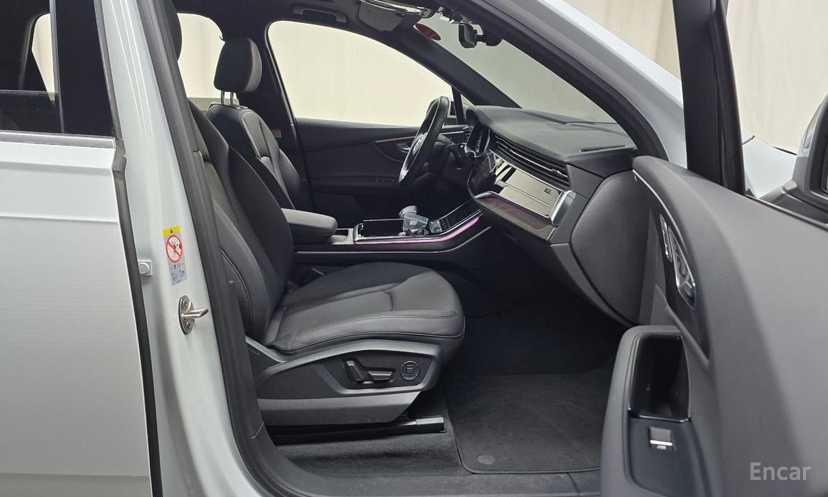 2021 Audi Q7 II (4M) Рестайлинг 45 TDI Quattro Premium с пробегом 67 144 км