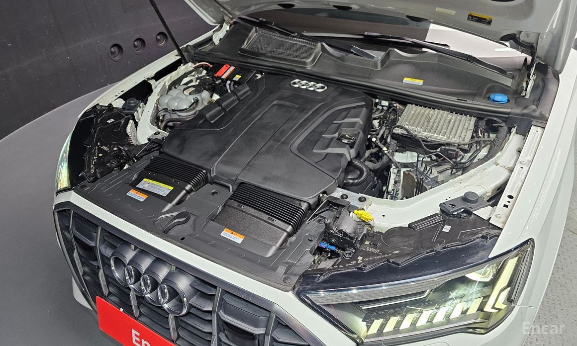 2021 Audi Q7 II (4M) Рестайлинг 45 TDI Quattro с пробегом 105 284 км