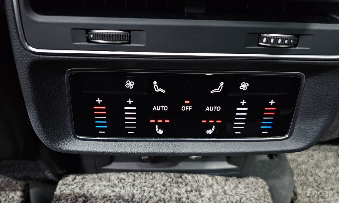 2021 Audi Q7 II (4M) Рестайлинг 45 TDI Quattro с пробегом 105 284 км