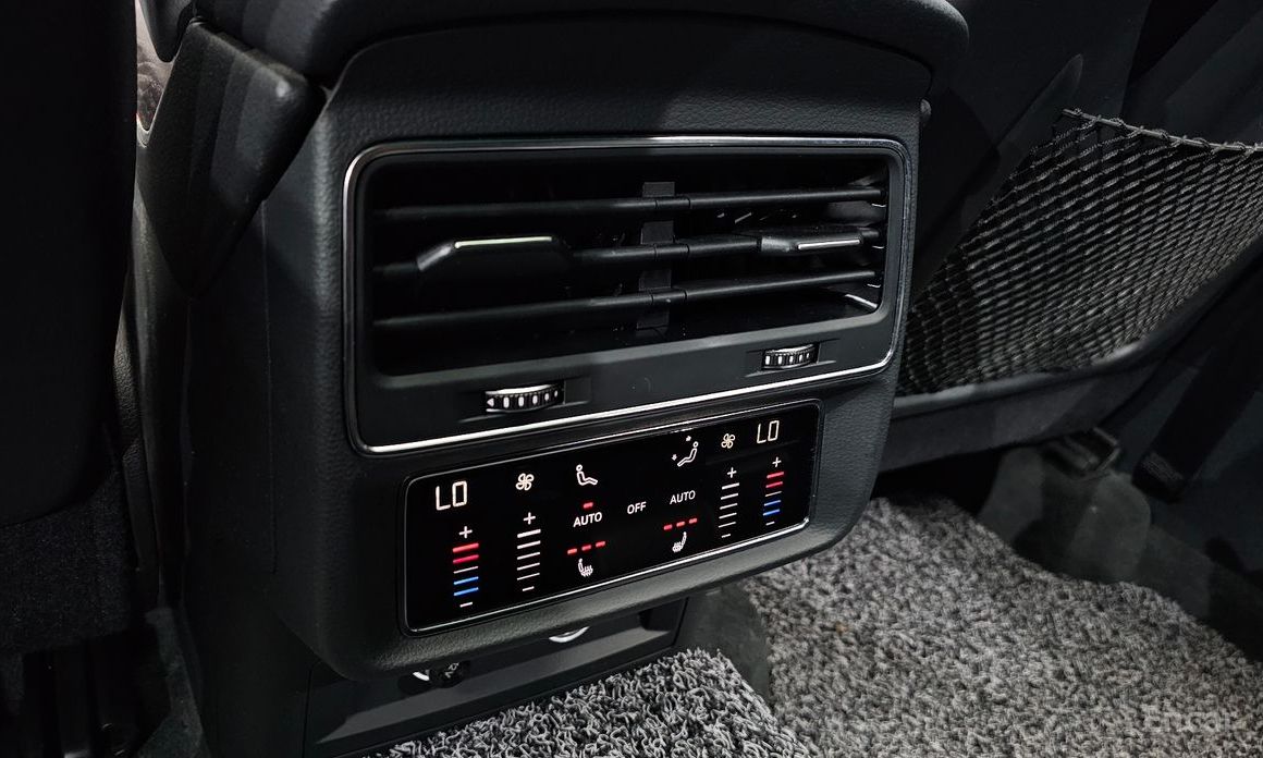 2020 Audi Q7 II (4M) Рестайлинг 45 TDI Quattro Premium с пробегом 116 181 км