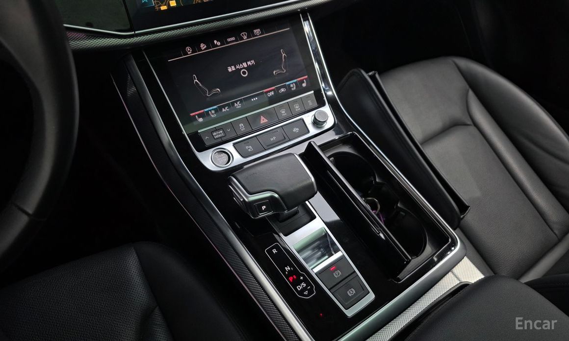 2021 Audi Q7 II (4M) Рестайлинг 45 TDI Quattro с пробегом 29 471 км