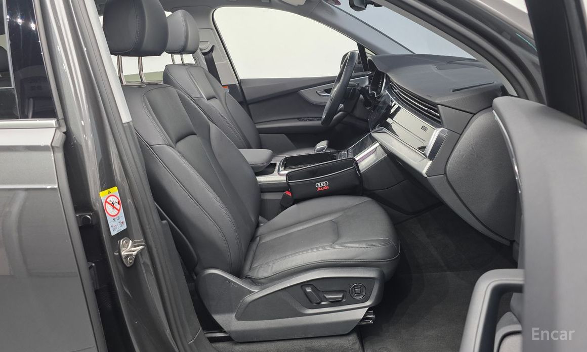 2021 Audi Q7 II (4M) Рестайлинг 45 TDI Quattro с пробегом 29 471 км