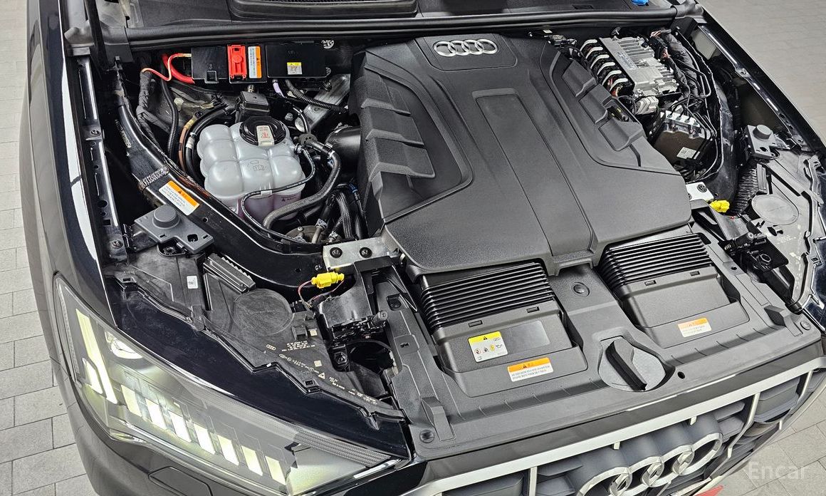 2022 Audi Q7 II (4M) Рестайлинг 45 TDI Quattro с пробегом 77 281 км