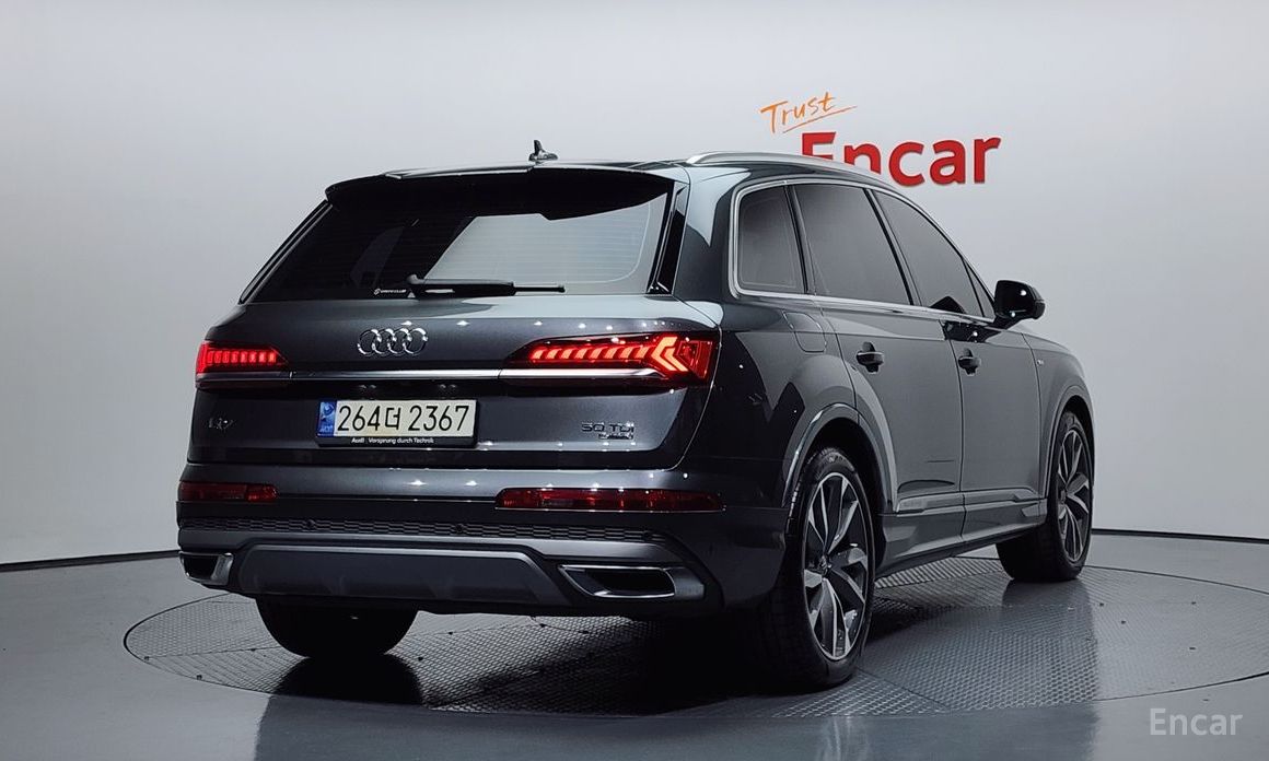 2021 Audi Q7 II (4M) Рестайлинг 50 TDI Quattro Premium с пробегом 56 524 км
