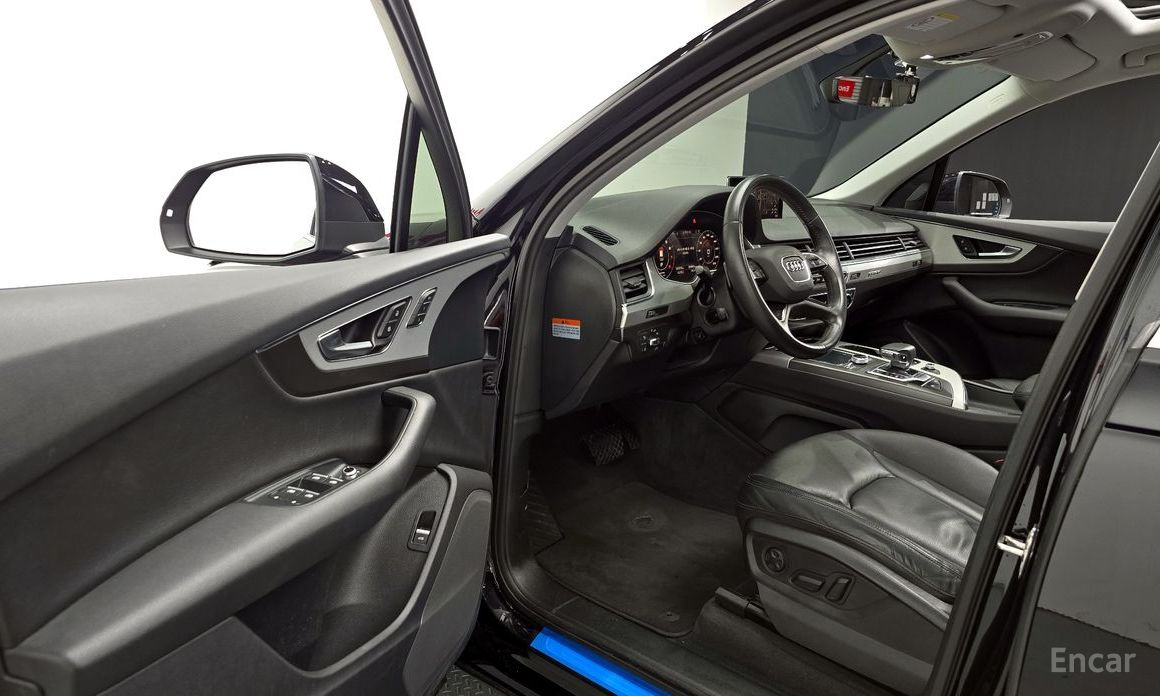 2019 Audi Q7 II (4M) Рестайлинг 45 TFSI Quattro с пробегом 132 370 км