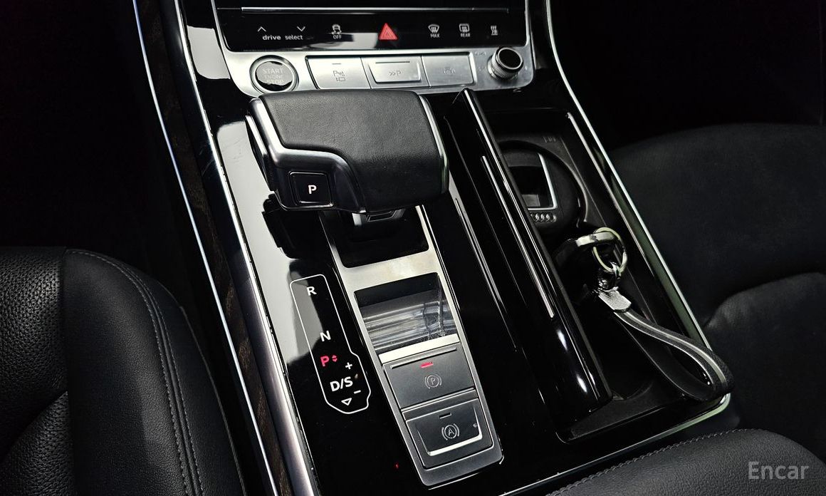 2021 Audi Q7 II (4M) Рестайлинг 45 TDI Quattro Premium с пробегом 56 829 км