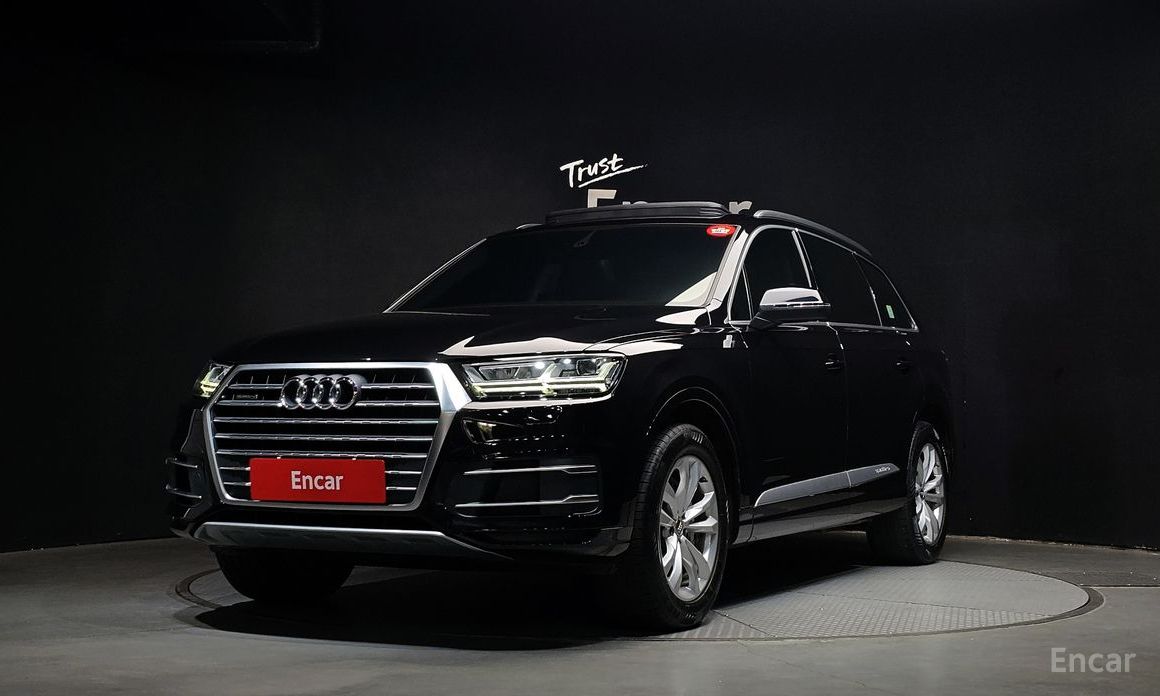 2019 Audi Q7 II (4M) Рестайлинг 45 TFSI Quattro с пробегом 78 218 км