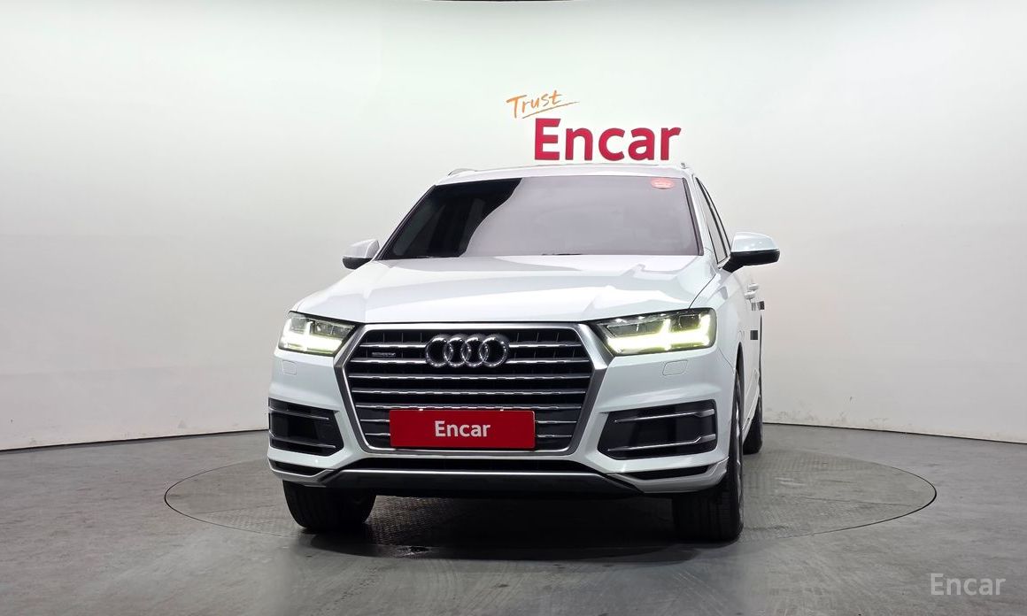 2019 Audi Q7 II (4M) Рестайлинг 45 TFSI Quattro с пробегом 76 904 км