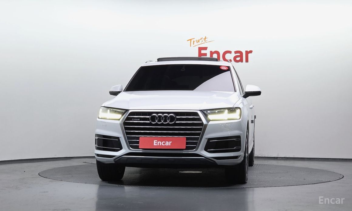 2019 Audi Q7 II (4M) Рестайлинг 45 TFSI Quattro с пробегом 83 584 км