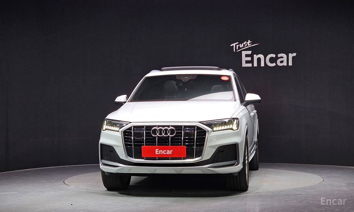 2021 Audi Q7 II (4M) Рестайлинг 45 TDI Quattro Premium с пробегом 81 534 км