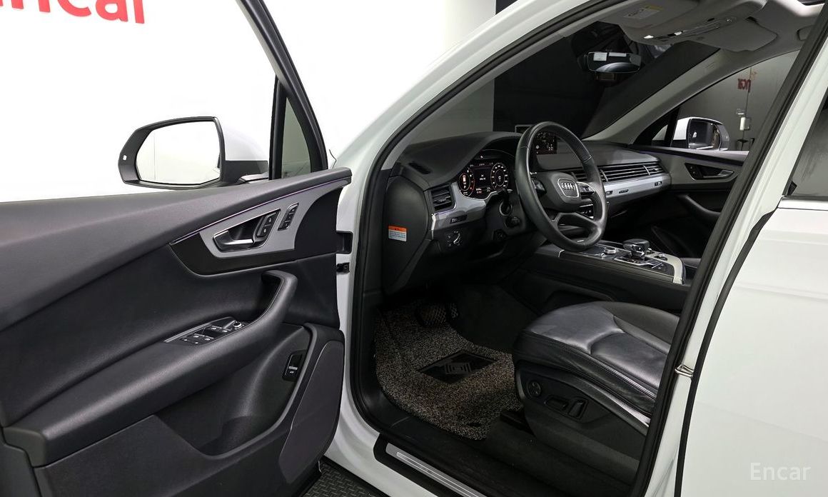 2019 Audi Q7 II (4M) Рестайлинг 45 TFSI Quattro с пробегом 83 584 км