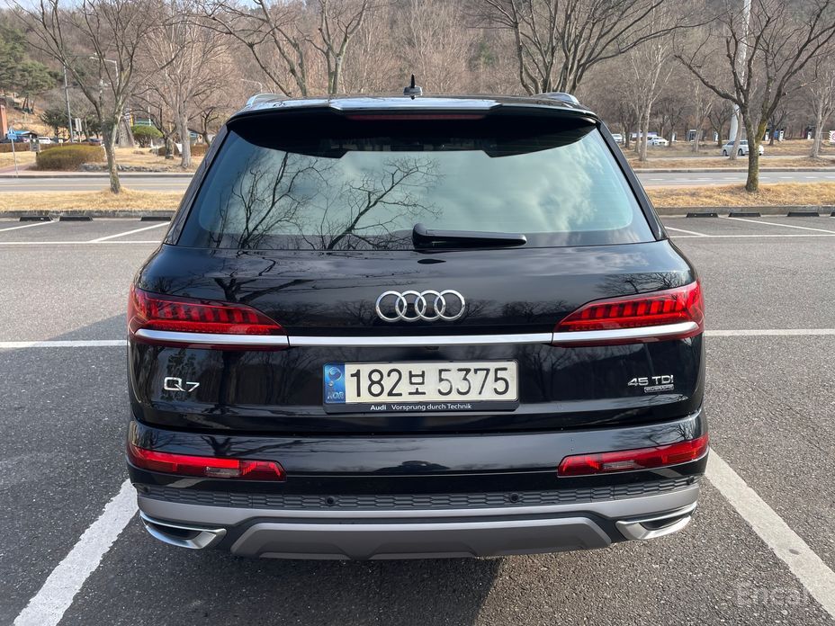 2022 Audi Q7 II (4M) Рестайлинг 45 TDI Quattro Premium с пробегом 138 000 км