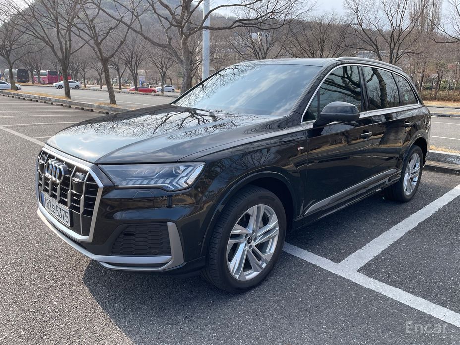 2022 Audi Q7 II (4M) Рестайлинг 45 TDI Quattro Premium с пробегом 138 000 км