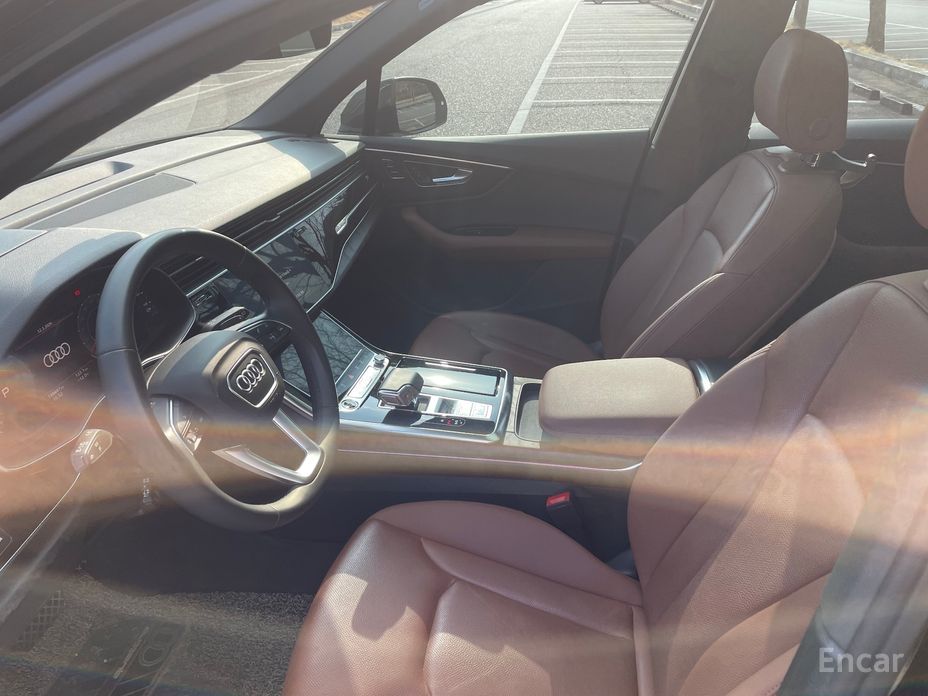 2022 Audi Q7 II (4M) Рестайлинг 45 TDI Quattro Premium с пробегом 138 000 км
