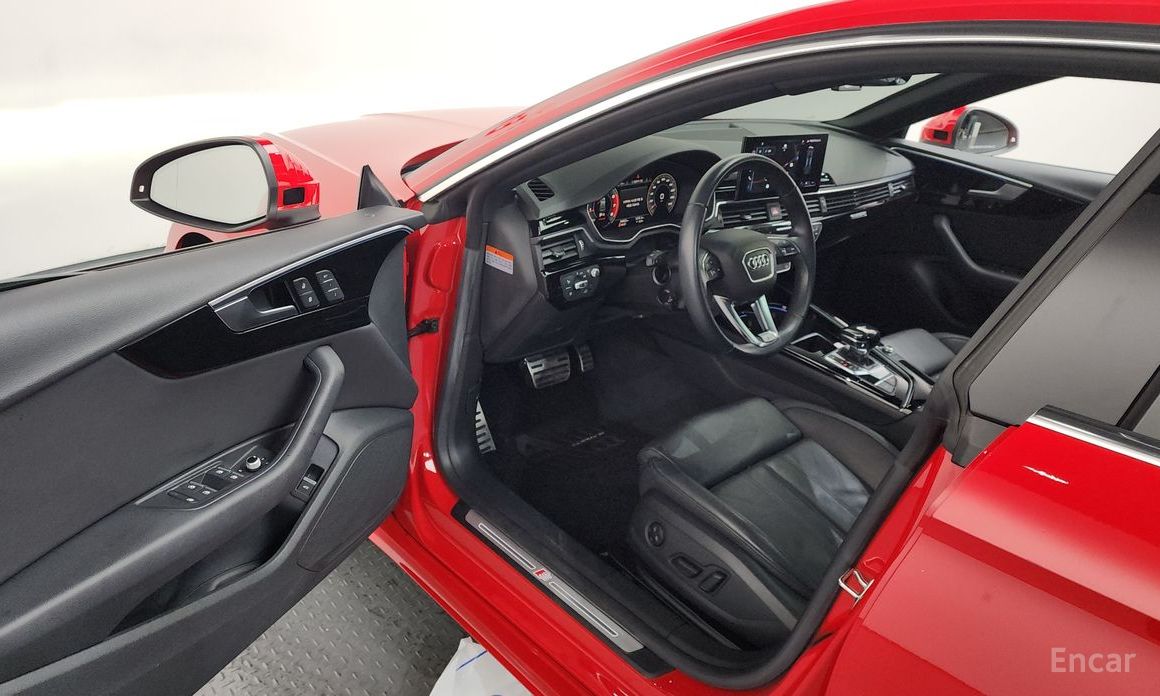 2021 Audi A5 II (F5) Рестайлинг 40 TFSI Quattro Premium Sportback с пробегом 34 422 км