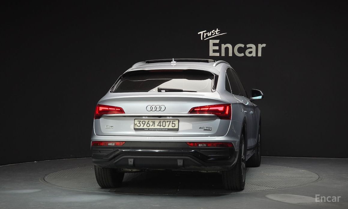 2022 Audi Q5 II (FY) Рестайлинг 40 TDI Quattro Sportback с пробегом 119 983 км