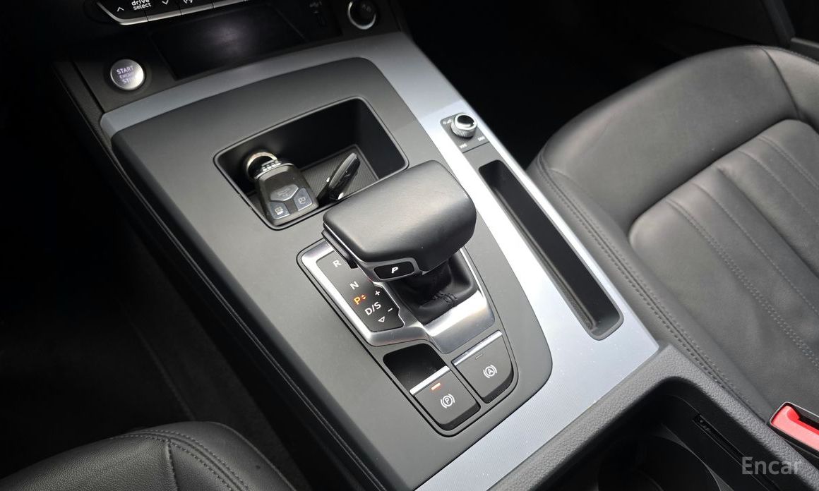 2022 Audi Q5 II (FY) Рестайлинг 40 TDI Quattro Sportback с пробегом 119 983 км
