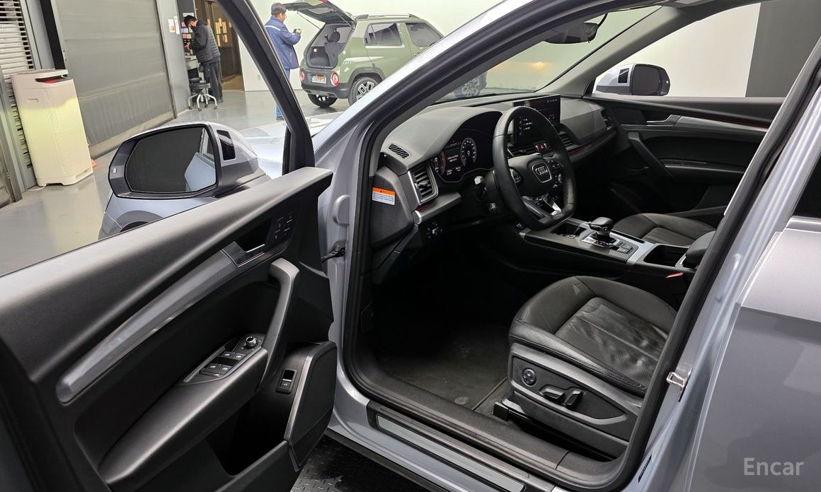 2022 Audi Q5 II (FY) Рестайлинг 40 TDI Quattro Sportback с пробегом 119 983 км