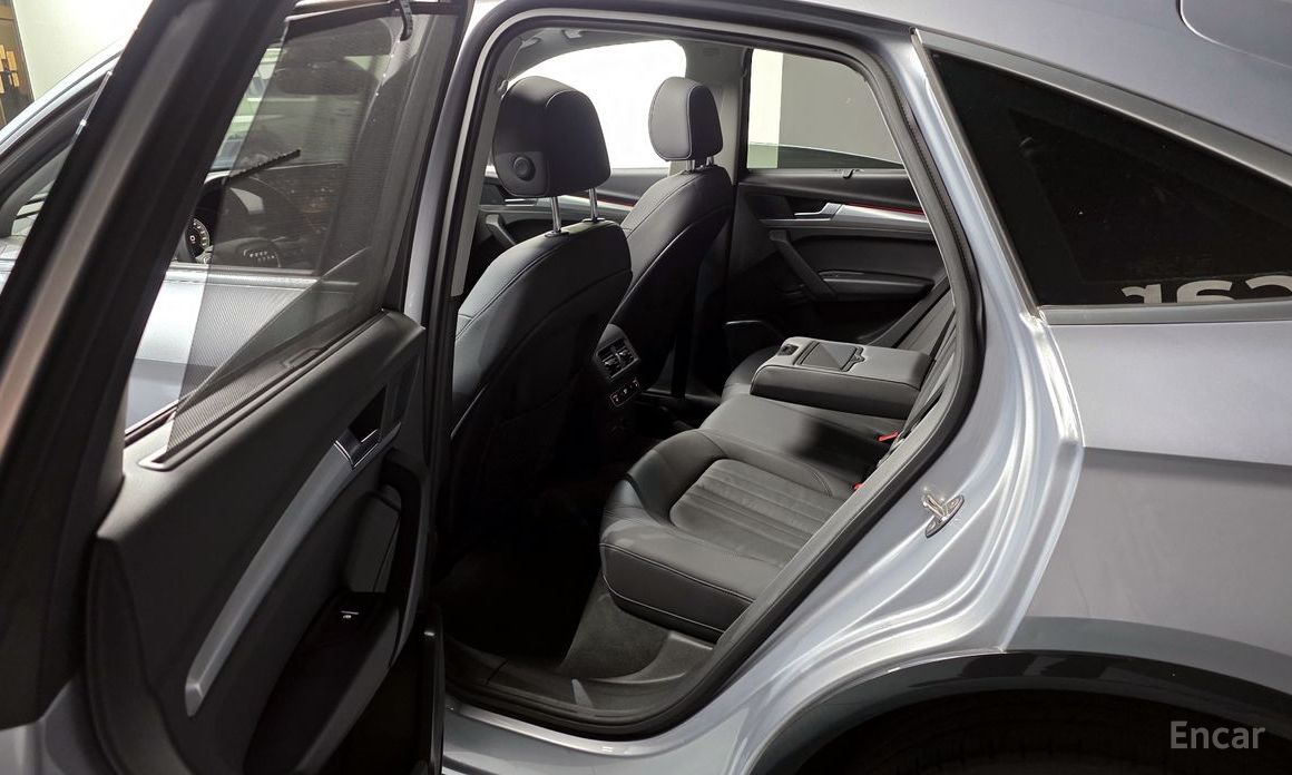 2022 Audi Q5 II (FY) Рестайлинг 40 TDI Quattro Sportback с пробегом 119 983 км