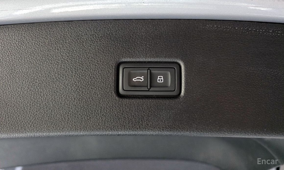 2022 Audi Q5 II (FY) Рестайлинг 40 TDI Quattro Sportback с пробегом 119 983 км
