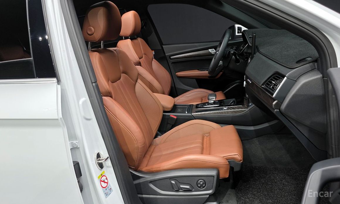 2023 Audi Q5 II (FY) Рестайлинг 45 TFSI Quattro Premium с пробегом 15 772 км