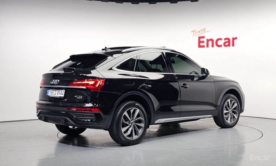 2022 Audi Q5 II (FY) Рестайлинг 40 TDI Quattro Sportback с пробегом 89 811 км