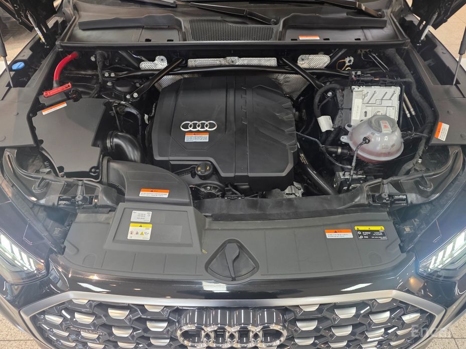 2023 Audi Q5 II (FY) Рестайлинг 45 TFSI Quattro Premium Sportback с пробегом 43 449 км
