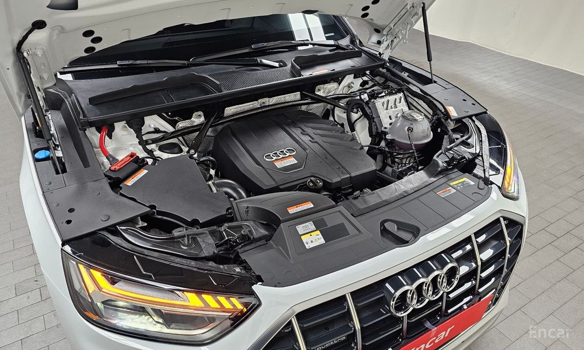 2023 Audi Q5 II (FY) Рестайлинг 45 TFSI Quattro с пробегом 13 555 км
