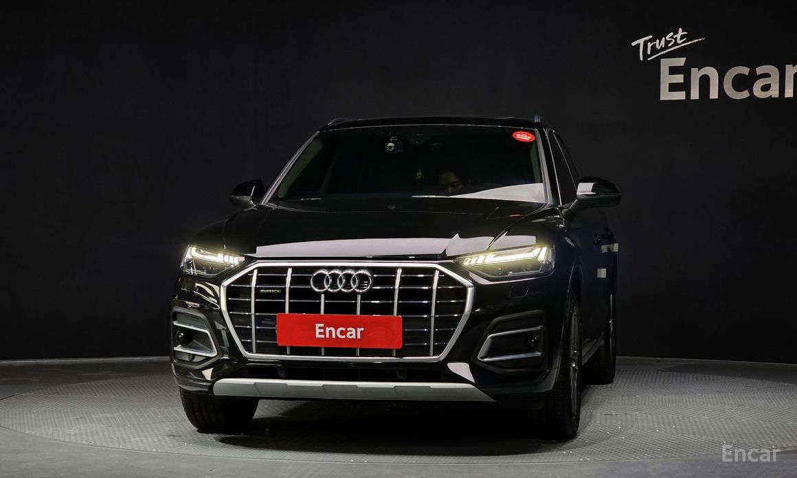 2021 Audi Q5 II (FY) Рестайлинг 45 TFSI Quattro с пробегом 42 341 км